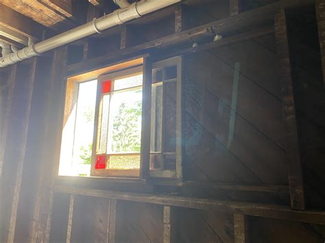 Does anyone else have pocket windows? : r/centuryhomes