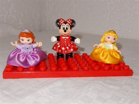 LEGO DUPLO Figuren Minnie Und 2 Prinzessinen Kl Platte Kaufen Auf