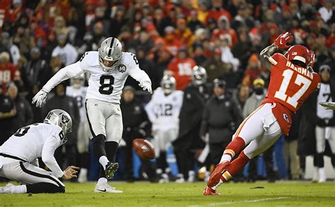 Raiders kicker Daniel Carlson learning from rough stretch