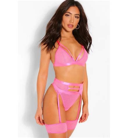 Plus Size Women Lingerie Set Perspective Lace Bra Hollow Out Thong Garter Set Sexy Women