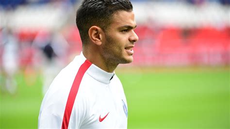 Mercato Psg Ce Club Qui Voque Ouvertement Son Int R T Pour Hatem