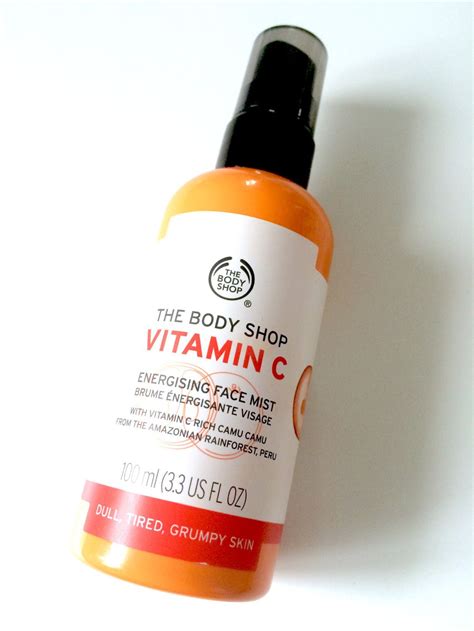 Review The Body Shop Vitamin C Facial Wash