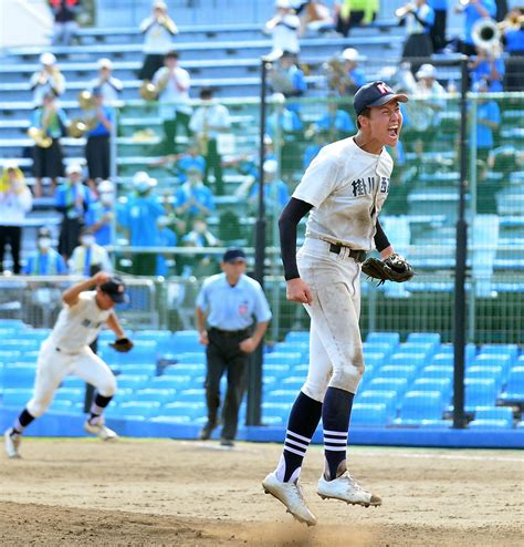 掛川西4強、静岡高のv3阻止 山本柊太9回2死から満塁一掃逆転打／静岡 高校野球夏の地方大会写真ニュース 日刊スポーツ