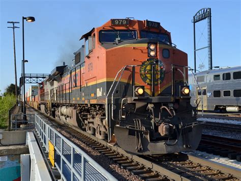 Bnsf Throwback Bnsf H1 Dash 9 979 And A Fakebonnet Dash 9 Flickr