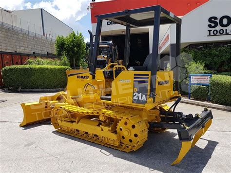 KOMATSU D21 D21A 8 Dozer With Rippers For Sale