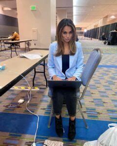 Aishah Hasnie Bio Fox News Bikini Photos Married Net Worth And Fox News Profvalue Blog