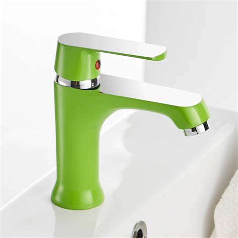 Luxury Basin Faucets Elegant Bathroom Faucet Hot And Cold Water Basin Mixer Tap Chrome Finish