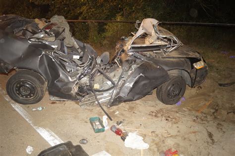 26 Year Old Dies In Car Crash Passenger Hospitalized With Serious