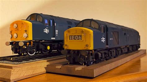 My Heljan O Gauge Class 40 Duo 40 194 And 40 012 Aureol Youtube