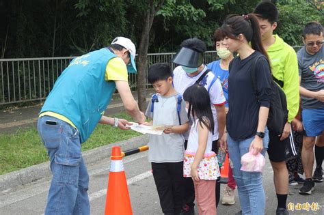 母親節前林口千人親子健走 寵物鬥鬧熱、親友「互嗆」快一點 生活 自由時報電子報