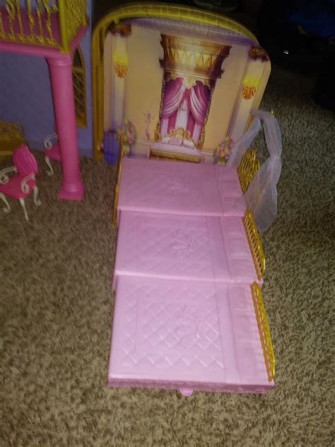 2006 Barbie 12 Dancing Princesses Magical Dance Castle Ebay