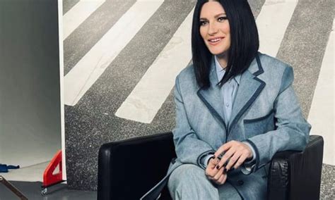 Laura Pausini Per Il Matrimonio Abbiamo Scelto Fedi Nere Comprate Su