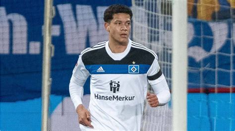 Hamburger Sv Bis Saisonende Ohne Wintereinkauf Andras Nemeth