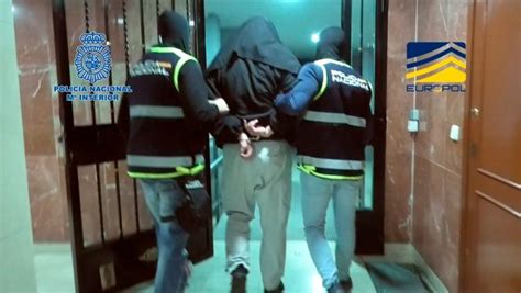 Prisi N Para Los Dos Yihadistas Reincidentes Detenidos En Melilla Y Madrid