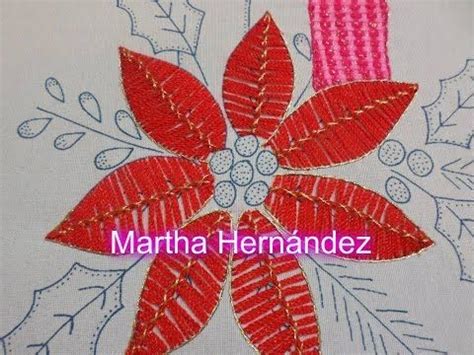 Bordado Fantasía Nochebuena Roji dorada Embroidery flowers pattern