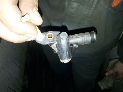 масляный термостат — Ford Transit (6G), 2,4 л, 2000 года | своими ...