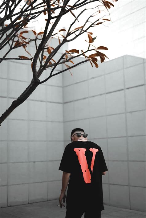 Black Vlone Wallpaper : Vlone black v panther black large hoodie | wyco ...