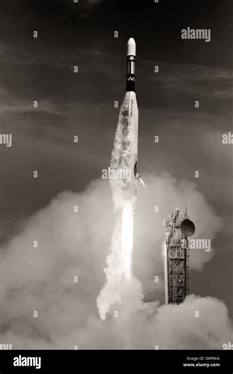 Launch of Lunar Orbiter 1 Stock Photo - Alamy