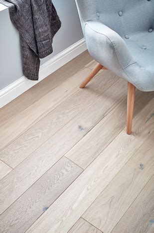 Harlech Raw Oak Engineered Oak Woodpecker Flooring