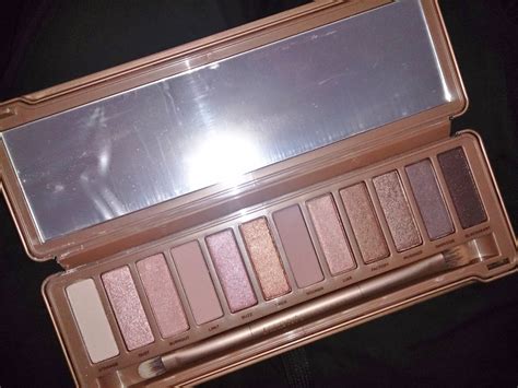 Shine Like J MakeUp Blog Reseña Paletta NAKED 3