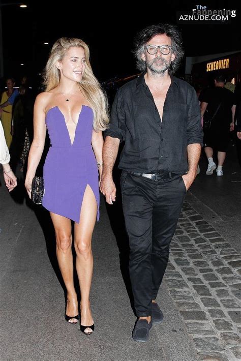 Sylvie Meis Sexy Photos Of The Dutch Diva S Hot Legs And Feet Aznude