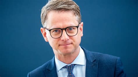 CDU-Generalsekretär Linnemann verzichtet auf Ministerposten - ZDFheute