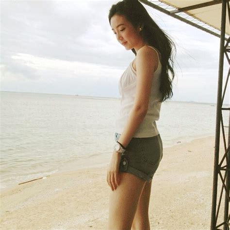 Cận cảnh nhan sắc hot girl xinh đẹp hàng đầu Thái Lan