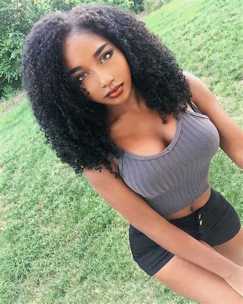 Dark Skinned Women Are Beautiful Photo Curly Hair Styles Naturally Beautiful Hair