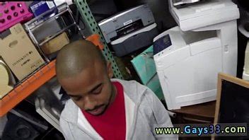 Hombres Gay Dando Mamadas Mientras Follan Con Los Dedos Semental Desesperado XVIDEOS