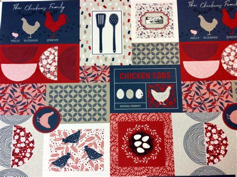 Nappe Poules Et Poussins Patchwork Carreaux Ufs Vert Ou Rouge