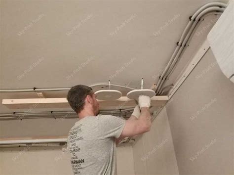 Установка натяжных потолков своими руками - этапы и способы монтажа