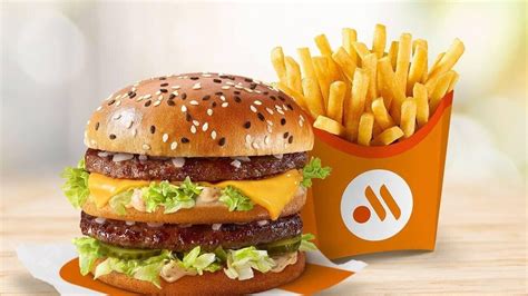 Во «Вкусно — и точка» появилась замена «Биг Маку» — Большой город