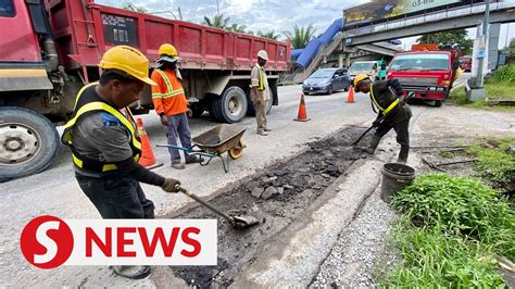 Govt Will Allocate RM400 Mil For Road Maintenance In Pahang Says PM