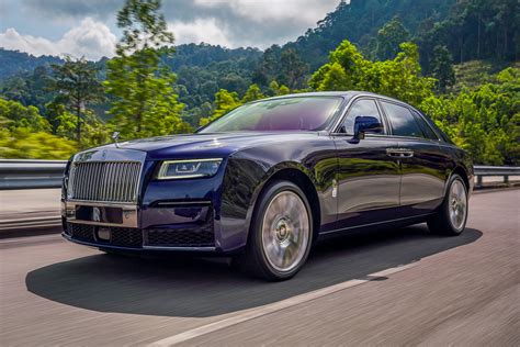 TopGear Rolls Royce Ghost Extended Review A Rolls You Want To Drive