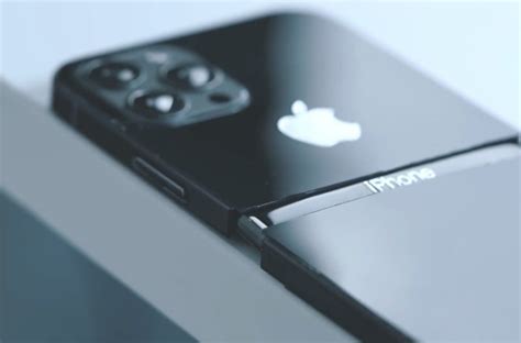 Китайские инженеры сделали складной iPhone - Российская газета