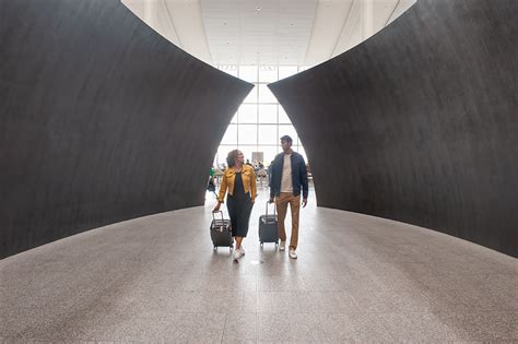 6 improvements at Toronto Pearson to enhance the summer travel season | Curated