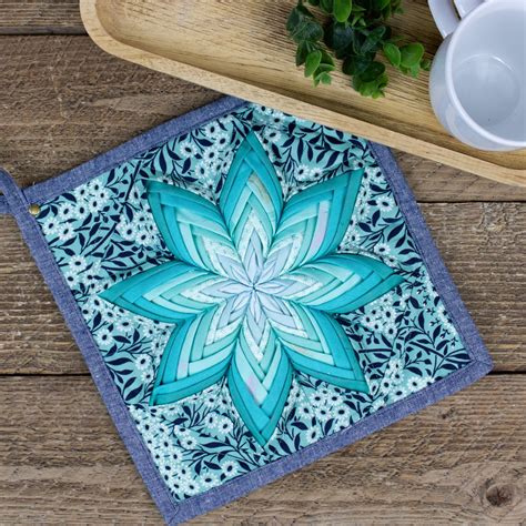 Quilting Series Folded Star Hot Pad