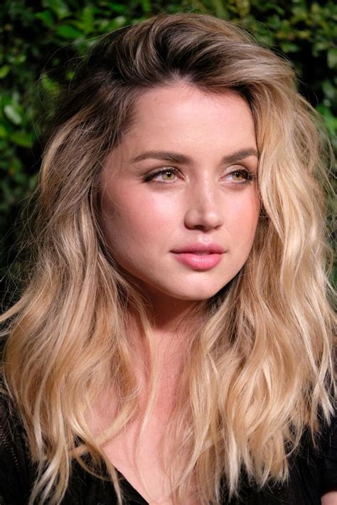 Ana De Armas Pink Lipstick Medium Length Hair Styles Spring