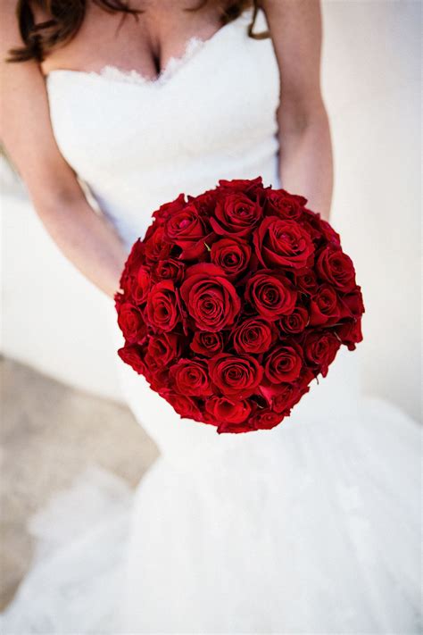 classic wedding bouquet - red roses wedding flowers Red Rose Bouquet ...