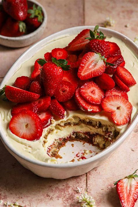 Strawberry Tiramisu Recipe