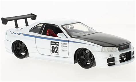 Miniature Nissan Skyline 1 24 Jada Toys GT R R34 Blanche Noire 2002