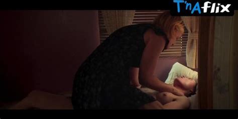 Kate Mara Lesbian Breasts Scene In My Days Of Mercy Tnaflix