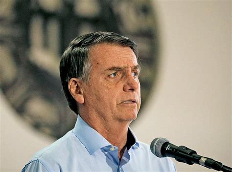 Bolsonaro volta a defender mudanças no Ibama e a questionar Acordo de