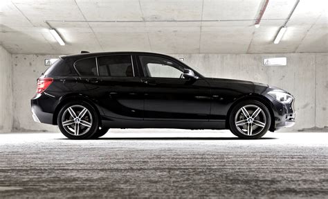 BMW 1 Series Hatchback 2011 Photos Parkers