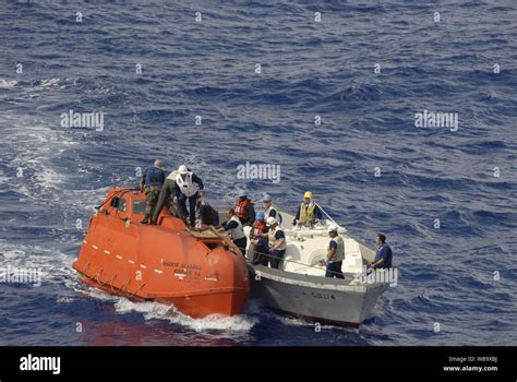 Somali pirates hi-res stock photography and images - Alamy