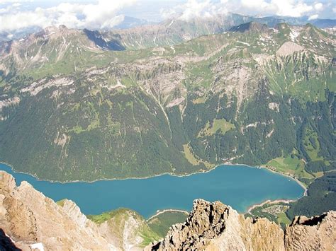 Tiefblick Vom Ruchen M Zum Kl Ntalersee Fotos Hikr Org