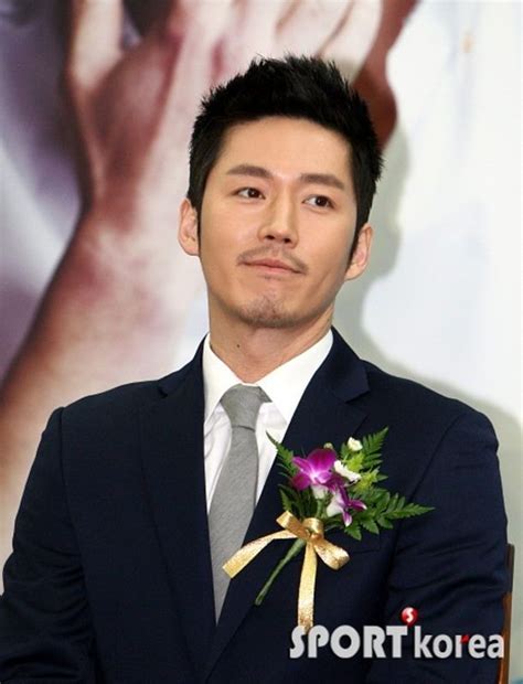 チャン・ヒョク～国税庁の広報大使に。。。 Jang Hyuk～の贈り物 韓国 俳優 俳優 広報