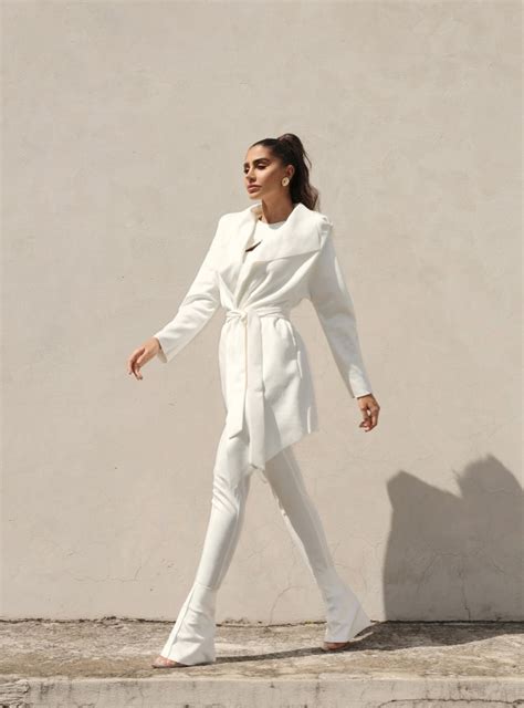 Spencer Alina Nude Voga Brand