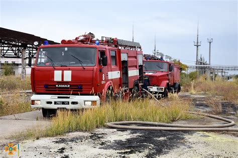 На Одесском НПЗ горела сера (фото) — УСІ Online