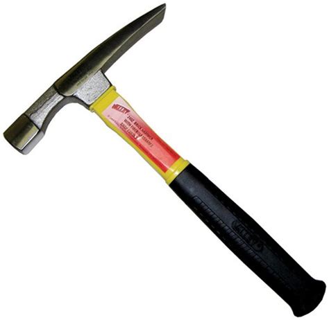 24 Ounce Brick Hammer With Fiberglass Handle